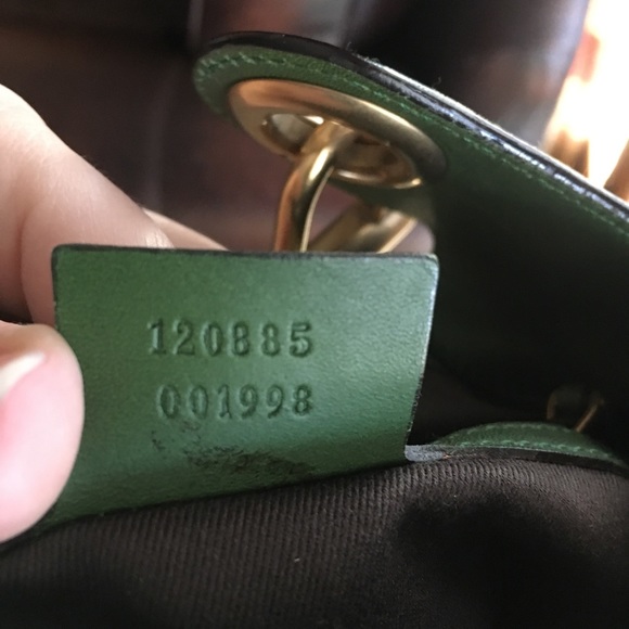 PRICE DROP Authentic Gucci hobo handbag green sued - Picture 6 of 6
